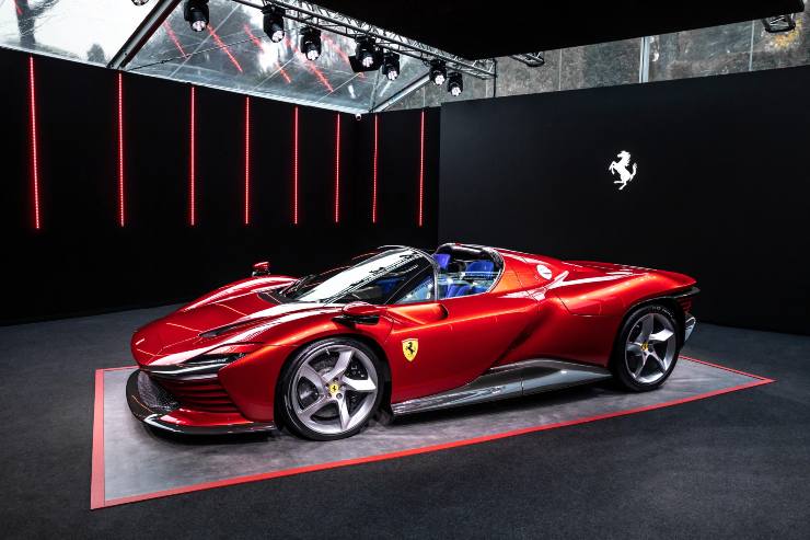 Ferrari Daytona SP3 nuovo acquisto Leclerc