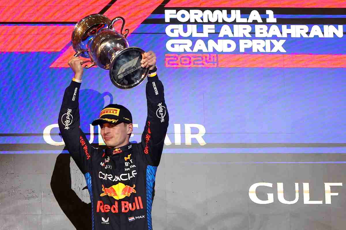 Verstappen clausola addio Red Bull